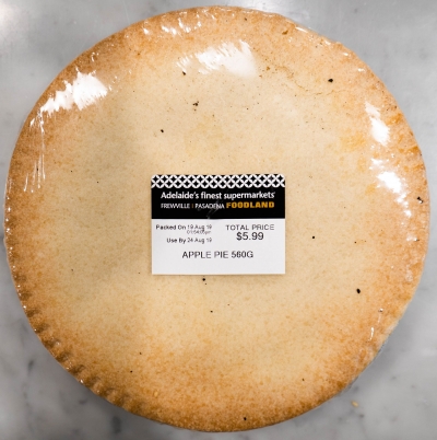 In Store Bakery Apple Pie 560g