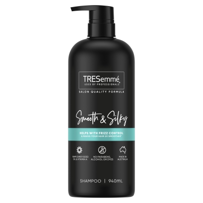 Tresemme Shampoo Smooth & Silky 940ml