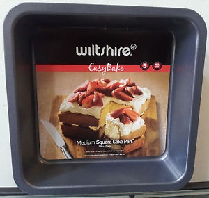 Wiltshire Easy Bake Cake Pan Square Medium