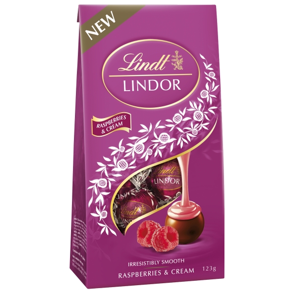 Lindt Lindor Balls Raspberries and Cream Bag 123g
